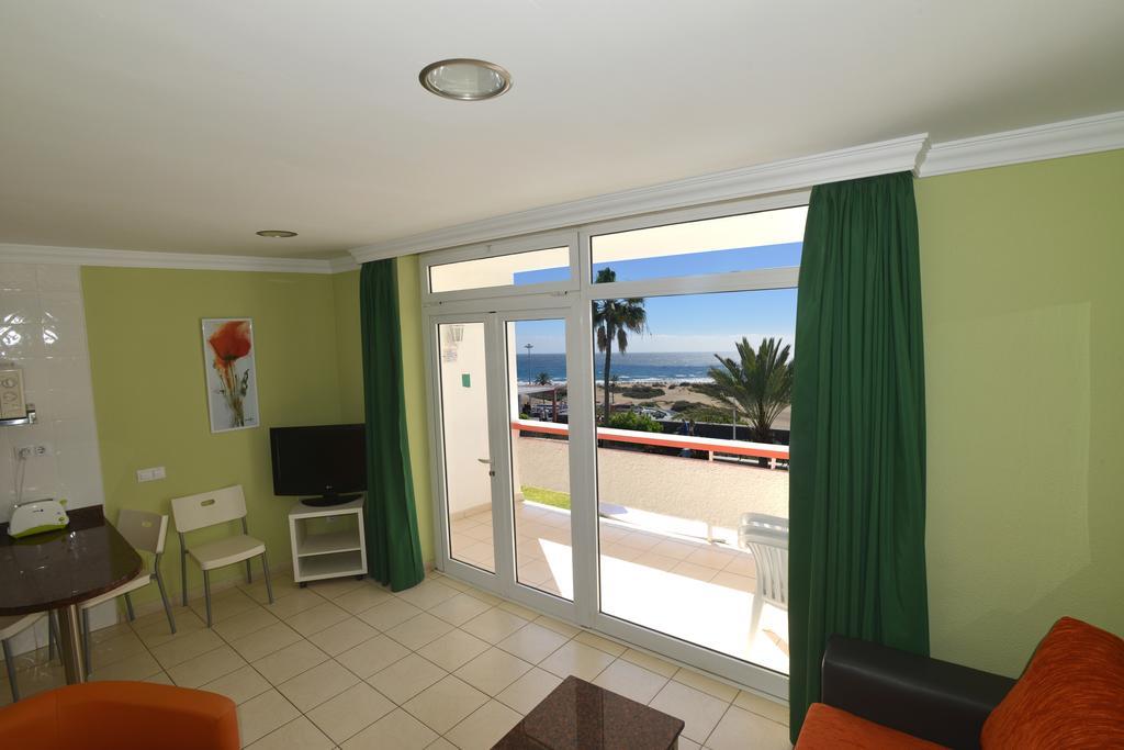 Apartamentos Arco Iris 플라야 델 잉글스 객실 사진